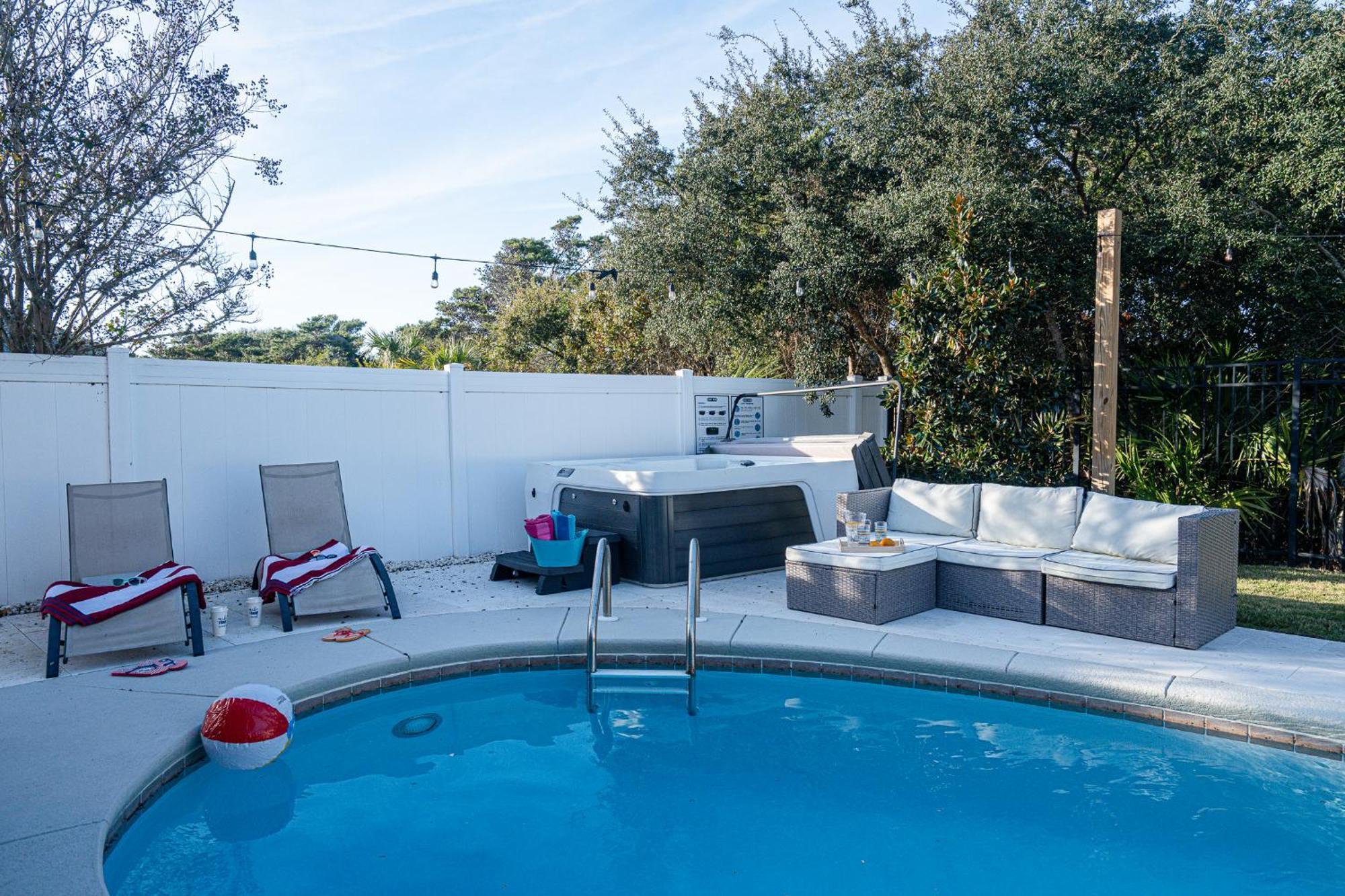 Heated Pool And Golf Cart, Walk To Beach! Best Deal! เดสติน ภายนอก รูปภาพ